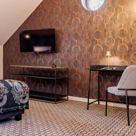 Dwór Prezydencki Boutique Hotel&SPA Zgłobice Exterior foto
